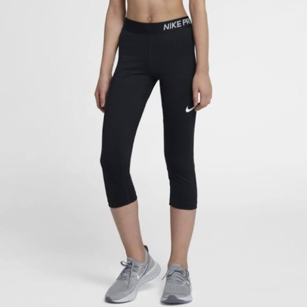 Girls Nike Pro DriFit Leggings Size Medium